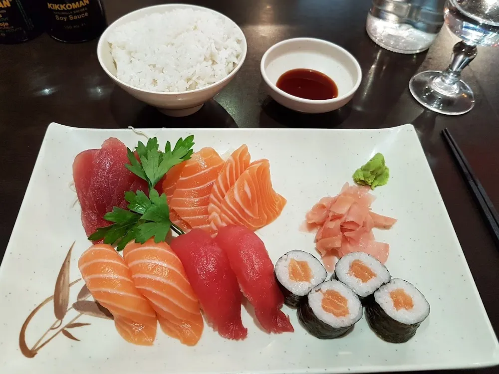 Assortiments Sushi Sashimi Maki