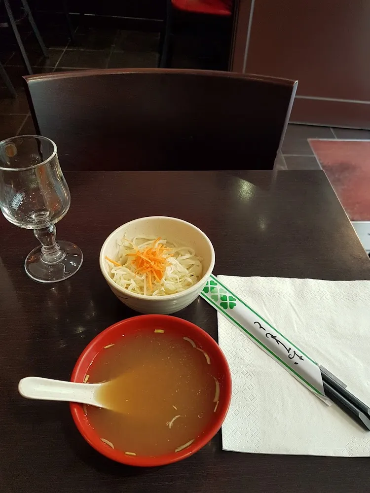 Soupe Miso Salade de Chou